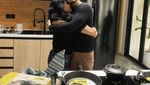Ulang Tahun, Bryan Domani Rayakan di Restoran hingga Dapat Satu Set Pisau