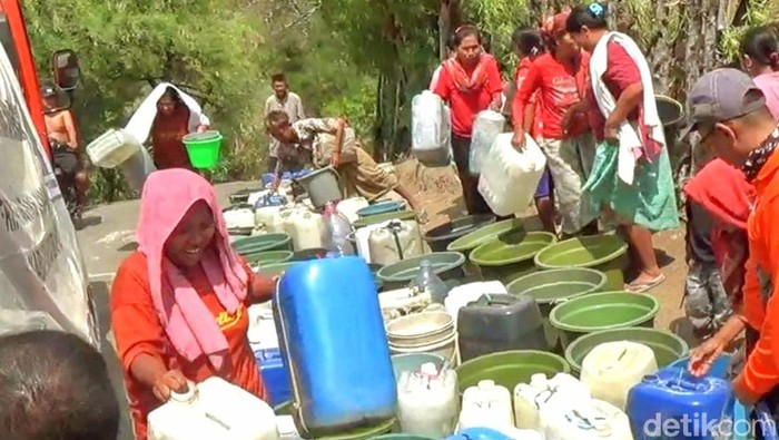 22 Desa di 10 Kecamatan Bondowoso Mulai Krisis Air Bersih