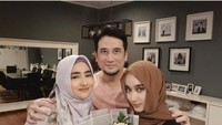 Tengku Anataya, putri Cindy Fatikasari, menjadi finalis GADIS Sampul 2014. Setelah itu, perempuan yang akrab disapa Chacha itu debut main sinetron. Foto: Dok. Instagram