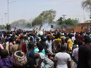 Ratusan Orang Pro-Kudeta Gelar Demo di Niger, Kibarkan Bendera Rusia