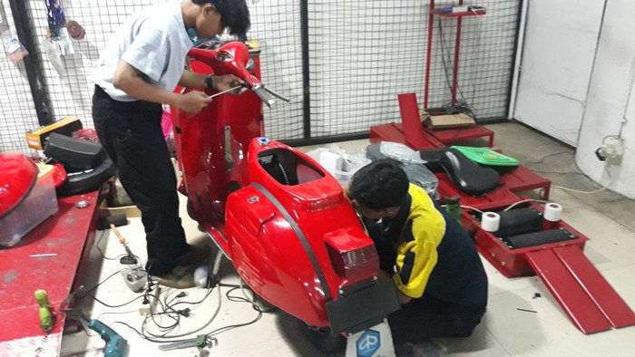 Elders Garage: Berawal dari Tambal Ban hingga Jadi Pabrik Motor Listrik