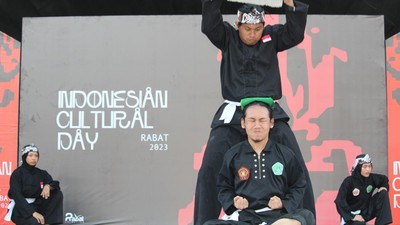 Potret Pelajar Indonesia Pamerkan Ragam Budaya Nusantara di Maroko
