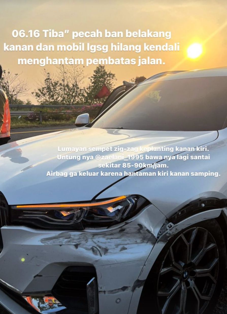 Jordi Onsu alami kecelakaan mobil.