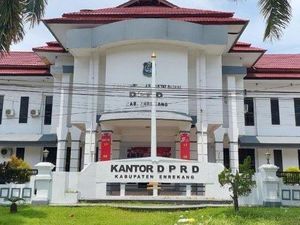 Sekwan DPRD Enrekang Susul 5 Kadis Mundur, Ngaku Persiapan Pensiun