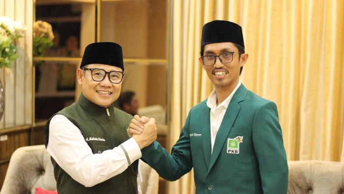 Ketua Umum PKB Muhaimin Iskandar bersama influenser Rijal Djamal.
