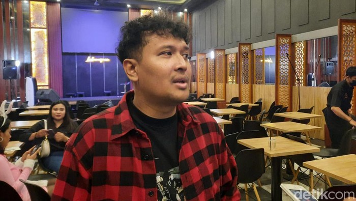 Komika Dono Pradana saat berkomentar soal kasus Keisya Levronka.