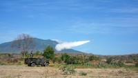 Kogaslagab (Komando Tugas Gabungan Latihan Gabungan) bergerak dari Tanjung Perak Surabaya Minggu (30/7) pagi untuk melaksanakan pengamanan dan persiapan galadi penembakan. Sedangkan Komando Tugas Gabungan Amfhibi (Kogasgabfib) bergerak pada sore Minggu (30/7) untuk melakukan Lintas Laut (Linla) menuju Daerah Sasaran Awal (DSA).
