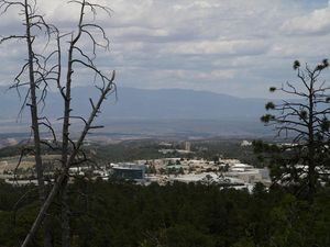 8 Fakta Kota Los Alamos yang Erat dengan Oppenheimer dan Bom Atom