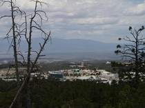 8 Fakta Kota Los Alamos yang Erat dengan Oppenheimer dan Bom Atom