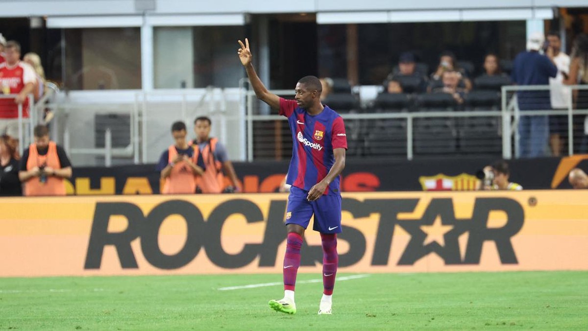Ousmane Dembele merapat ke Paris Saint-Germain. (USA TODAY Sports via Reuters Con/Kevin Jairaj)