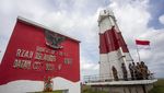 Bendera Merah Putih Berkibar di Perbatasan Laut Batam-Singapura