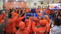 Diskusi dilatari oleh judicial review ambang batas pencalonan presiden 20 persen di Mahkamah Konstitusi yang didaftarkan Partai Buruh.