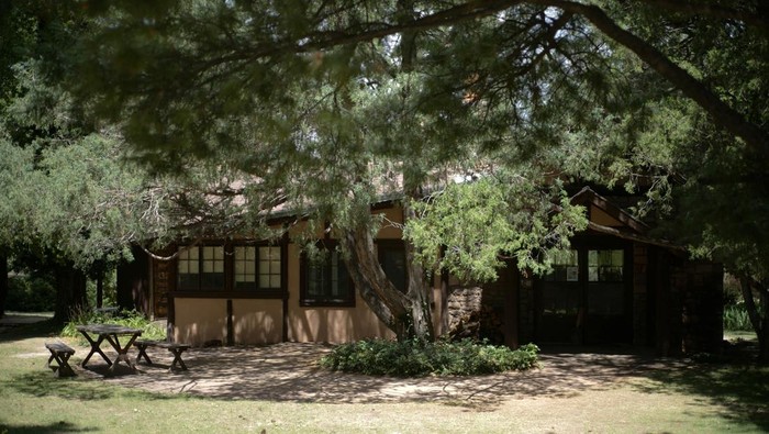 The home where Robert Oppenheimer, atomic physicist and director of the Los Alamos Laboratory  during WWII, lived stands in Los Alamos, New Mexico, U.S., July 30, 2023.     REUTERS/Brian Snyder