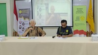 Kegiatan perdana tersebut dihadiri oleh 50 peserta dengan mengusung tema Merdeka Dalam Keberagaman. Dalam pemaparan materinya, Prof. Dr. Franz Magnis Suseno menerangkan bahwa tantangan hari dan masa depan kita pada radikalisme dan polarisasi yang masif di berbagai bidang kehidupan berbangsa dan bernegara. Ia menambahkan bahwa pancasila sebagai nilai, cita-cita dan etika harus menjadi pedoman dalam berbagai aktivitas kita.