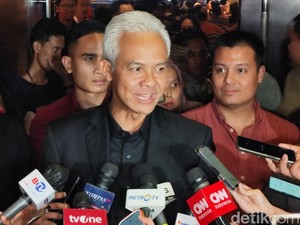 Ganjar soal Sandiaga Masuk Bursa Cawapresnya: Oh Gitu?