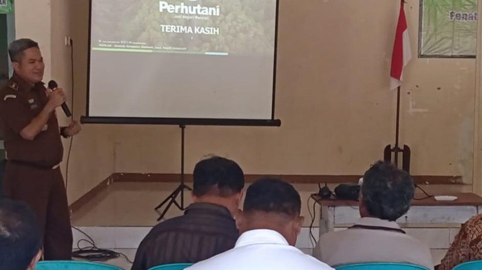 Puluhan Ribu Hektar Lahan Tebu di Blitar Selatan Non Prosedural