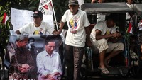 Ganjar dinilai dapat melanjutkan program program Presiden Joko Widodo sekaligus dinilai humanis dan agamis.   