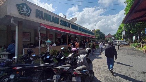 Suasana di instalasi rawat jalan atau poliklinik RSUD Tabanan pada Senin (31/7/2023).