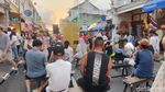 Pasar Malam Phuket Cuma Hari Minggu, Isinya Brownis Ganja Sampai Baju