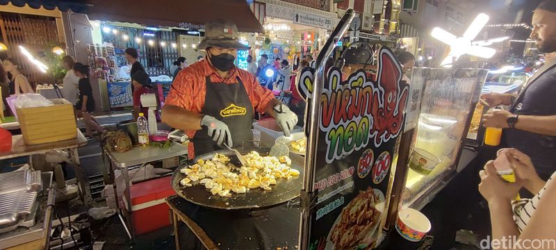 Sunday Night Market di Old Phuket Town, Phuket