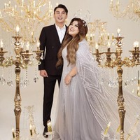 Ketika menjadi bintang tamu di acara Rumpi Trans TV, Shindy mengaku jika nafsu makannya bertambah setelah menikah. Jam 11 siang itu sudah makan 8 kali, terang Shindy. Foto: Instagram