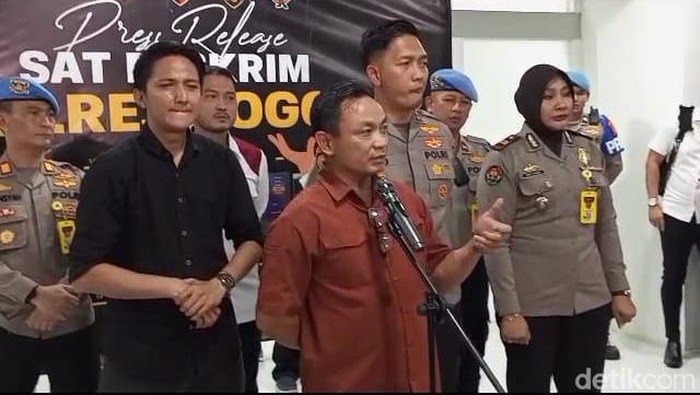 Direktur Reskrimum Polda Jawa Barat Kombes Surawan (M Sholihin/detikcom)