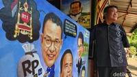 Mereka masih menunggu kepastian masing-masing bakal calon wakil presiden untuk dilukis berpasangan.  