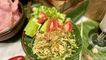 Rayakan 17 Agustusan dengan Santap Gulai Tunjang dan Sate Lilit di Restoran Ini