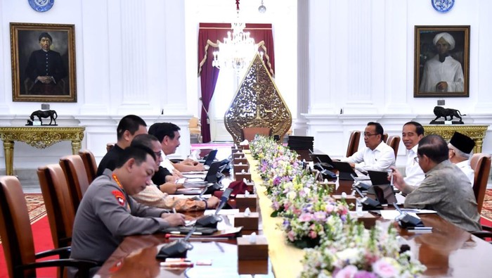 Jokowi Gelar Ratas soal Perizinan Kegiatan Seni dan Olahraga