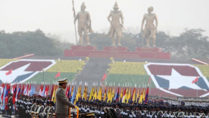 Junta Myanmar Tunda Pemilu dan Perpanjang Keadaan Darurat