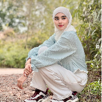 Masya Masyitah meraih popularitas setelah memenangkan kontes nyanyi Ceria Popstar pada 2014. Piawai berbahasa Mandarin, dia pun memenangkan kompetisi Festival Muzik Antarbangsa di Hong Kong pada 2016. Foto: Dok. Instagram masyitah_masya