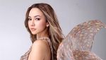 5 Pesona Monica Muller Injak Usia 22 Tahun