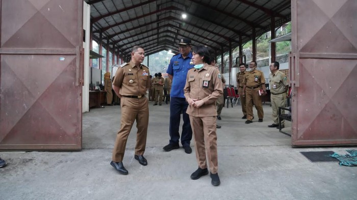 Pj Wali Kota Batu Aries Agung Paewai.