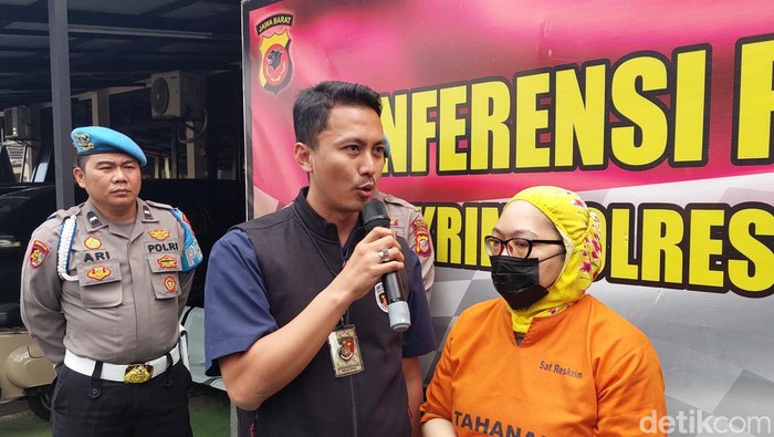 Polisi Tangkap Pemilik Agen Travel yang Tipu Puluhan Orang