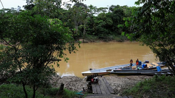 Nude suku pedalaman berazil Potret Kehidupan Waorani, Suku Berbahaya di Hutan Amazon