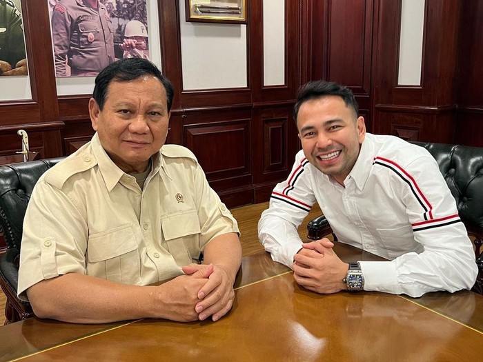 Raffi Ahmad saat bertemu dengan Prabowo.