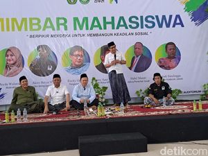 Pro Kontra Rocky Gerung di Jatim, Ditolak Kampus-Dibela Mahasiswa