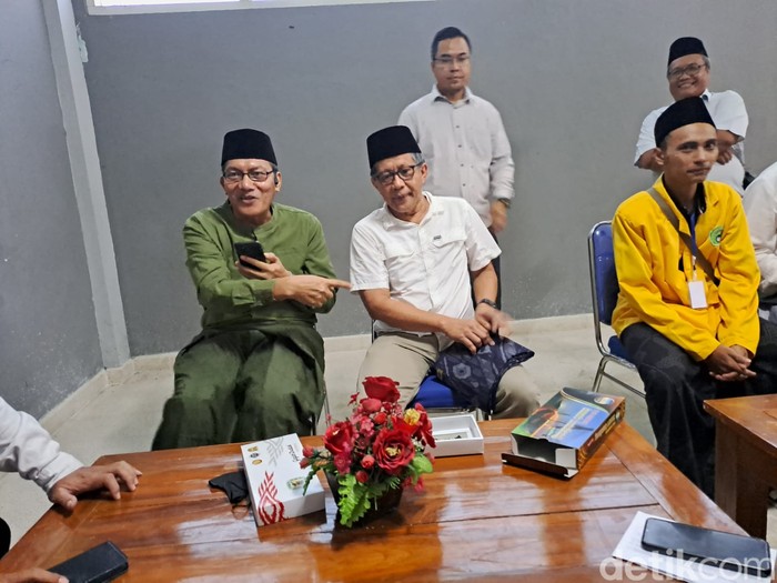 Rocky Gerung saat di Undar Jombang