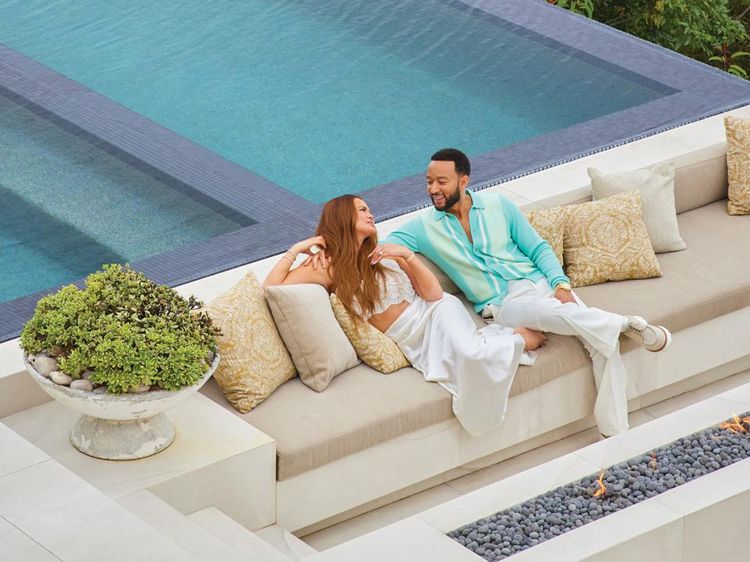 Mengintip Jeroan Rumah Baru John Legend yang Bikin Betah