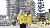 Salah satu Maba UI Alya mengatakan, dirinya sangat terharu dan bangga bisa diterima di Universitas Indonesia.