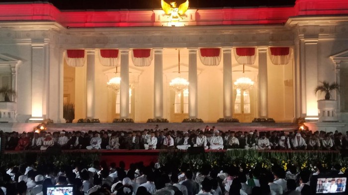 Suasana syukuran Hut ke-78 RI di Istana Merdeka, Jakarta.