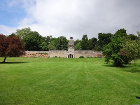 The Pineapple House di Dunmore Park, Skotlandia. (Dok. Pixabay)