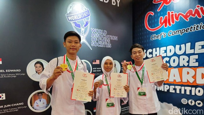 Tiga siswa berkebutuhan khusus berhasil memperoleh medali di ajang Internasional The 13th Salon Culinaire 2023