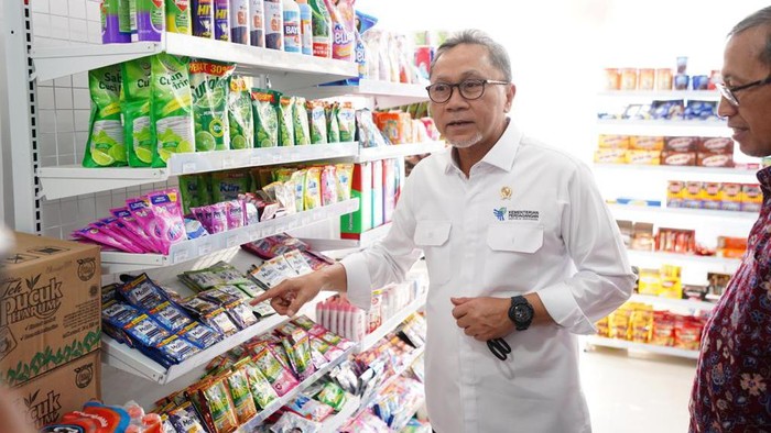 Upaya Mengasah Enterpreneur dan UMKM lewat Warung Sekolah Upaya Mengasah Enterpreneur dan UMKM lewat Warung Sekolah