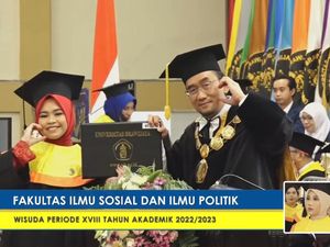 Sosok Kocak Rektor UB Prof Widodo yang Tak Malu Ikuti Gaya Foto Wisudawan