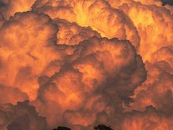 Deretan Benda Ukuran Raksasa di Dunia Bikin Manusia Bak Semut