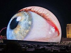 Deretan Benda Ukuran Raksasa di Dunia Bikin Manusia Bak Semut