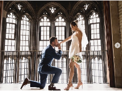 Foto: Gaya Minimalis Dewi Rezer Menikah dengan Kekasih Bule di Kanada