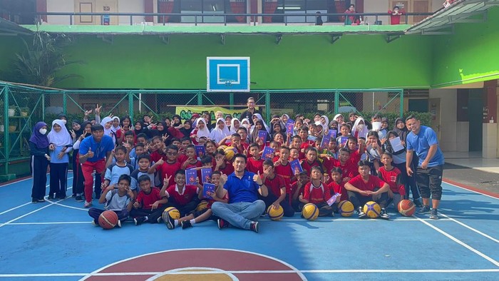 FIBA World Cup 2023 lakukan sosialisasi ke SDN Cempaka Putih Barat 17.