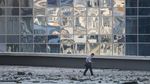 Gedung Perkantoran Rusia 2 Kali Kena Drone Ukraina, Begini Jadinya